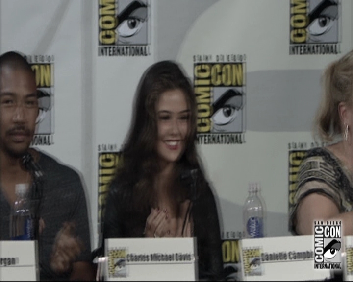 VampireDiariesWorld-dot-nl_TheOriginals-S3SanDiegoComicCon2014Panel1716.jpg