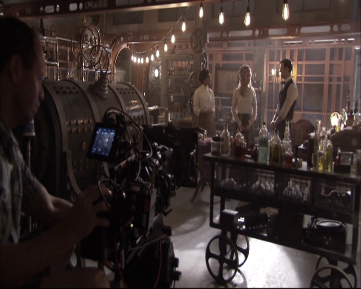 VampireDiariesWorld-dot-nl_TheOriginals-S3TheAwakeningsWebSeries-BehindTheScenes0011.jpg