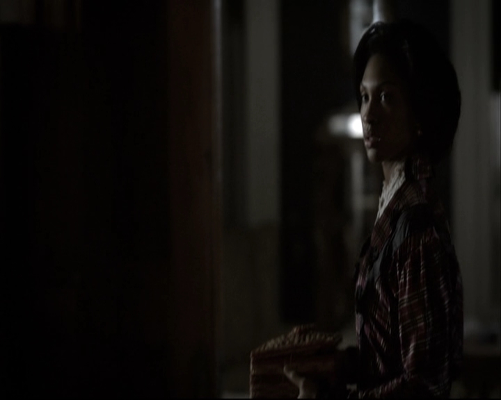 VampireDiariesWorld-dot-nl_TheOriginals-S3TheAwakeningsWebSeries-LockedIn0052.jpg
