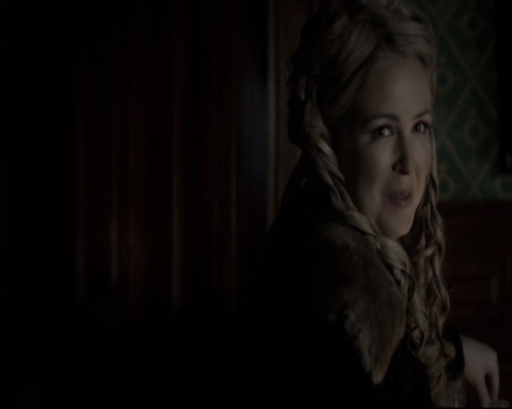 VampireDiariesWorld-dot-nl_TheOriginals-S3TheAwakeningsWebSeries-LockedIn0056.jpg