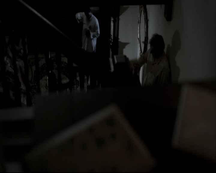 VampireDiariesWorld-dot-nl_TheOriginals-S3TheAwakeningsWebSeries-LockedIn0093.jpg