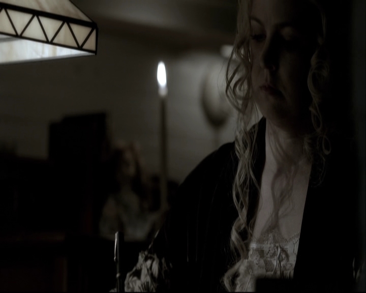 VampireDiariesWorld-dot-nl_TheOriginals-S3TheAwakeningsWebSeries-LockedIn0097.jpg