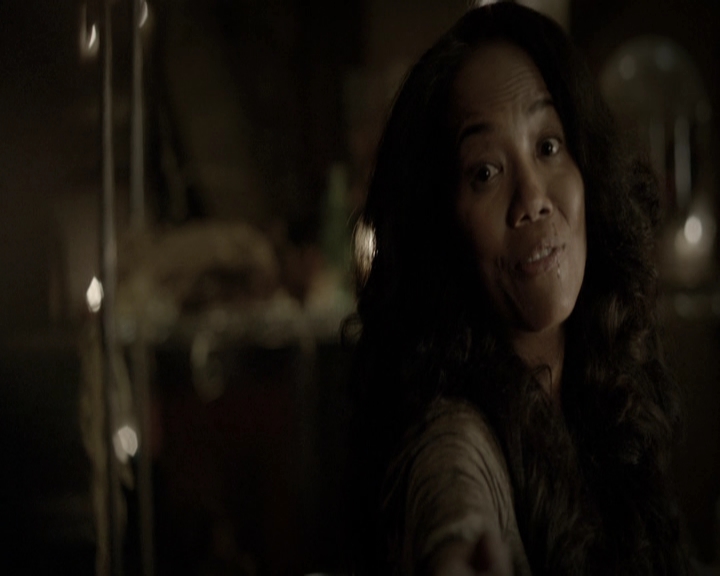 VampireDiariesWorld-dot-nl_TheOriginals-S3TheOriginalsAlwaysAndForever0003.jpg