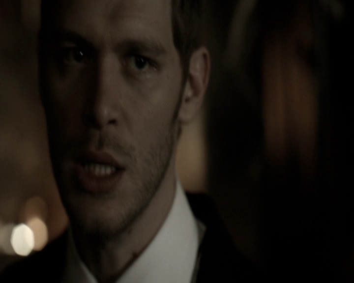 VampireDiariesWorld-dot-nl_TheOriginals-S3TheOriginalsAlwaysAndForever0008.jpg
