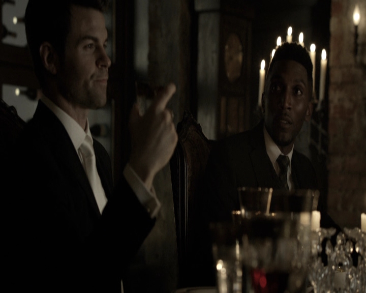 VampireDiariesWorld-dot-nl_TheOriginals-S3TheOriginalsAlwaysAndForever0220.jpg