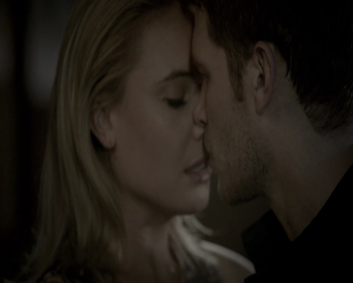 VampireDiariesWorld-dot-nl_TheOriginals-S3TheOriginalsAlwaysAndForever0377.jpg