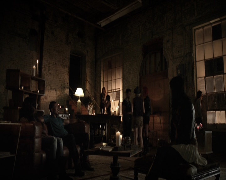 VampireDiariesWorld-dot-nl_TheOriginals-S3TheOriginalsAlwaysAndForever0391.jpg