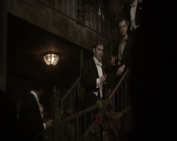 VampireDiariesWorld-dot-nl_TheOriginals-S3TheOriginalsAlwaysAndForever0693.jpg