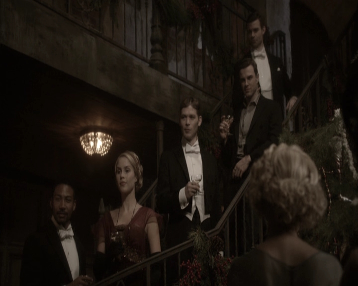 VampireDiariesWorld-dot-nl_TheOriginals-S3TheOriginalsAlwaysAndForever0699.jpg