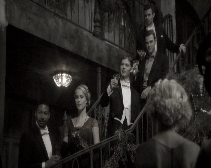 VampireDiariesWorld-dot-nl_TheOriginals-S3TheOriginalsAlwaysAndForever0702.jpg