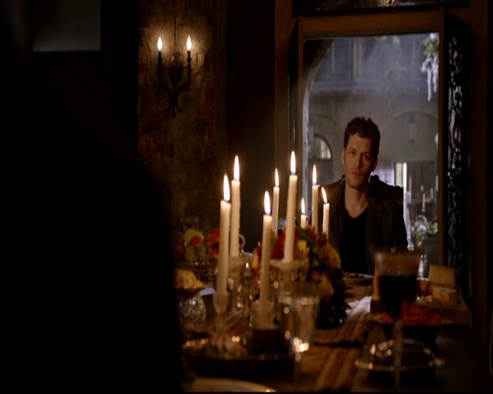 VampireDiariesWorld-dot-nl_TheOriginals_3x01ForTheMillemnium0153.jpg
