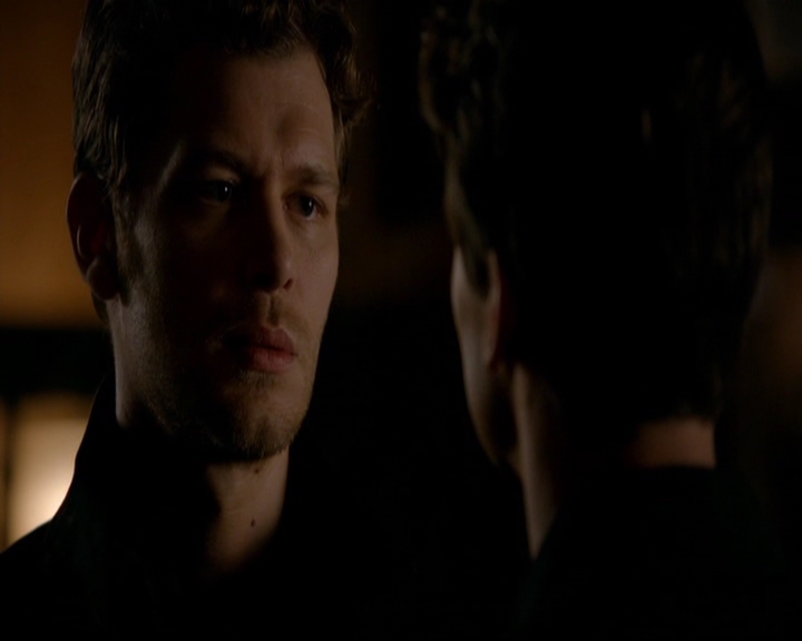 VampireDiariesWorld-dot-nl_TheOriginals_3x01ForTheMillemnium1411.jpg