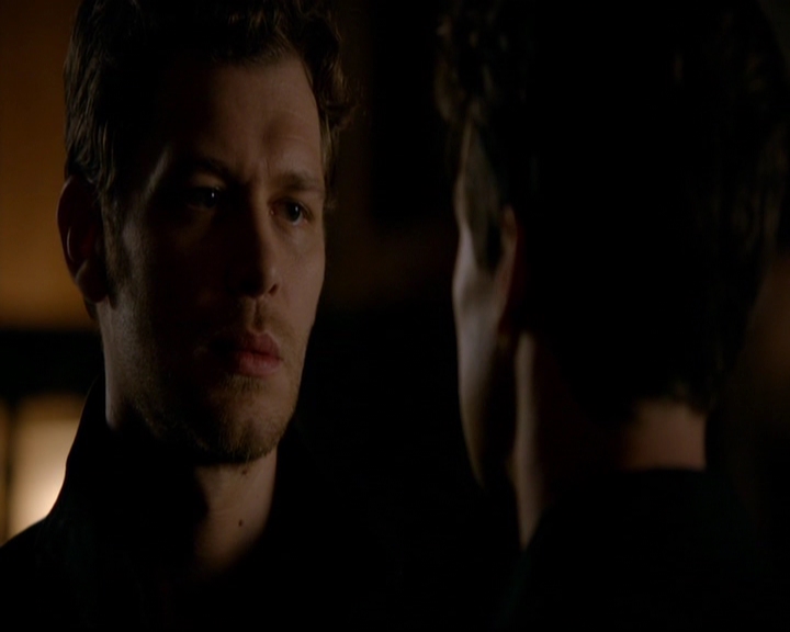 VampireDiariesWorld-dot-nl_TheOriginals_3x01ForTheMillemnium1412.jpg