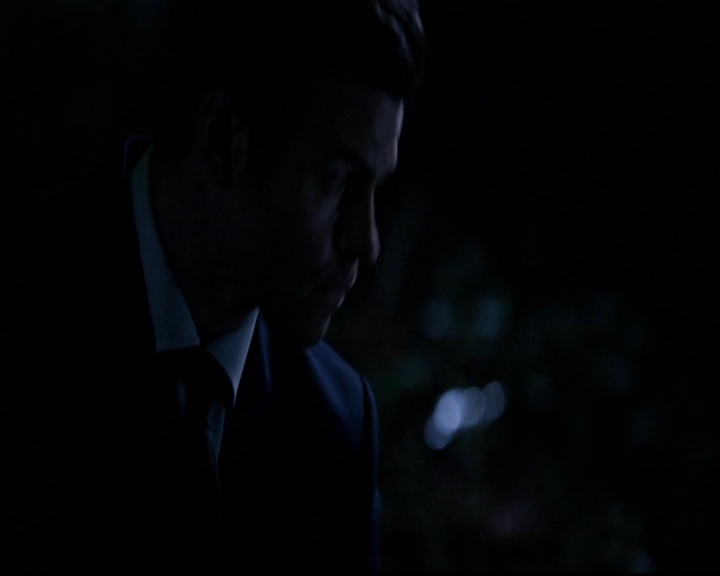 VampireDiariesWorld-dot-nl_TheOriginals_3x01ForTheMillemnium1597.jpg