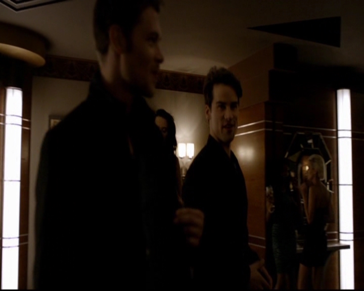 VampireDiariesWorld-dot-nl_TheOriginals_3x01ForTheMillemnium1672.jpg VampireDiariesWorld-dot-nl_TheOriginals_3x01ForTheMillemnium1672.jpg