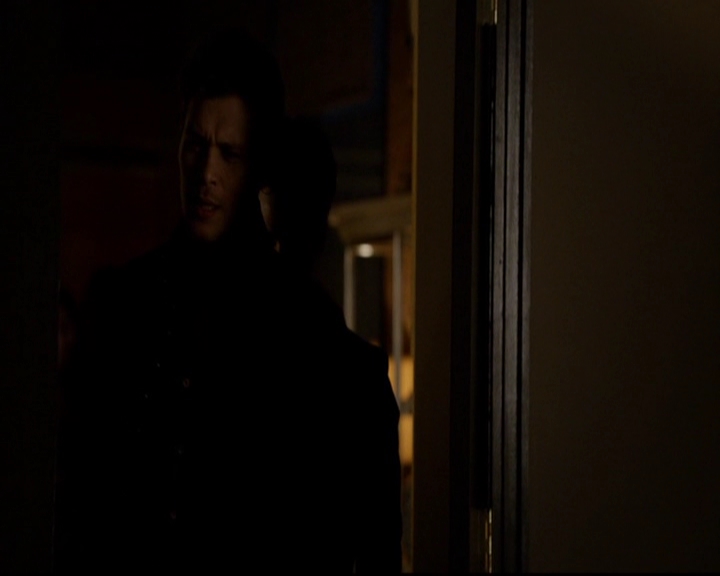 VampireDiariesWorld-dot-nl_TheOriginals_3x01ForTheMillemnium1696.jpg