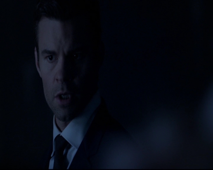 VampireDiariesWorld-dot-nl_TheOriginals_3x01ForTheMillemnium2028.jpg