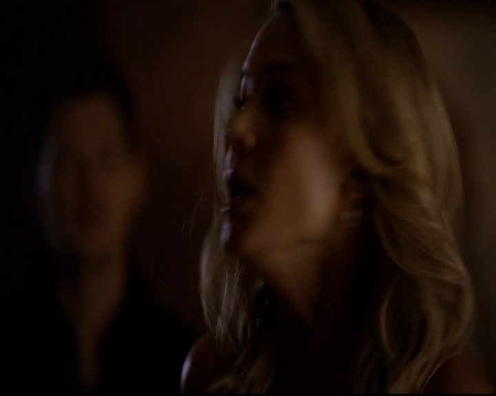 VampireDiariesWorld-dot-nl_TheOriginals_3x01ForTheMillemnium2143.jpg