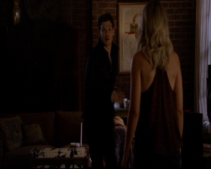 VampireDiariesWorld-dot-nl_TheOriginals_3x01ForTheMillemnium2172.jpg