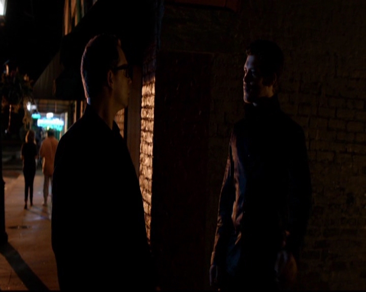 VampireDiariesWorld-dot-nl_TheOriginals_3x01ForTheMillemnium2234.jpg