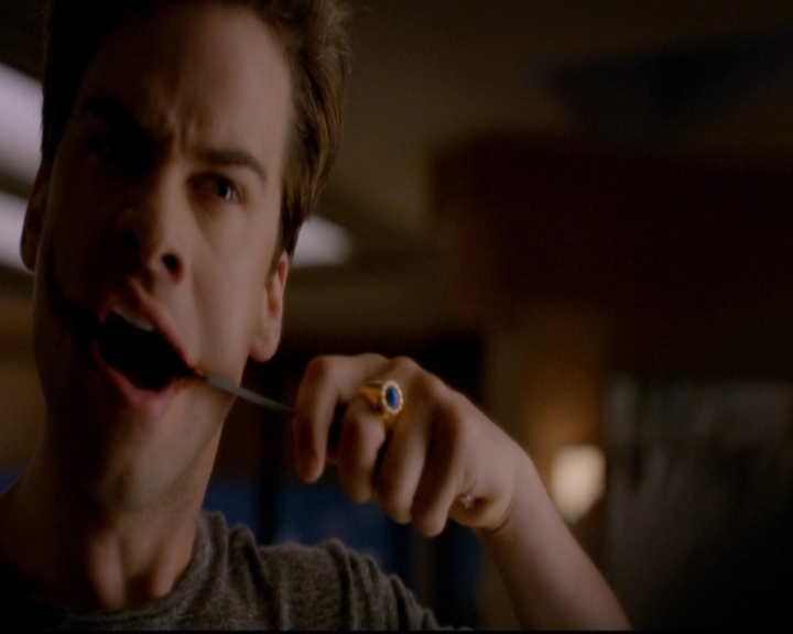 VampireDiariesWorld-dot-nl_TheOriginals_3x01ForTheMillemnium2274.jpg