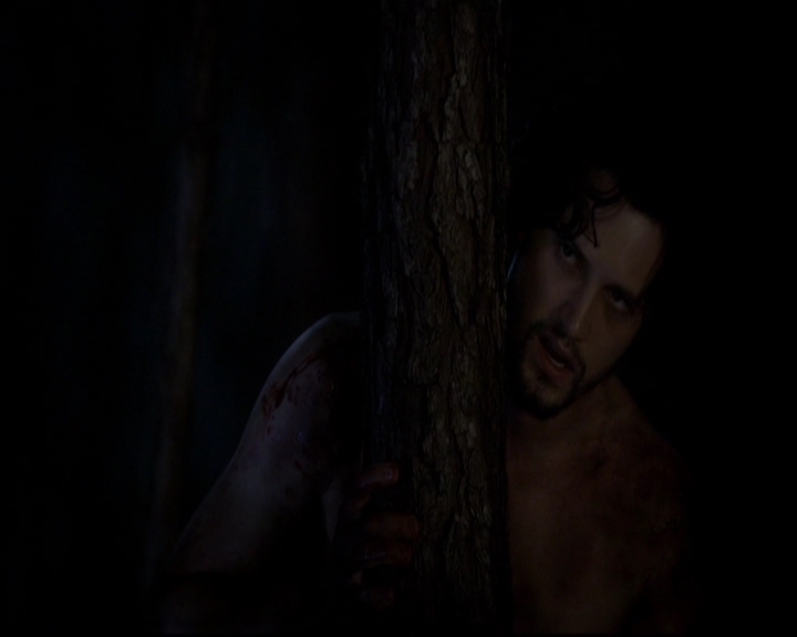 VampireDiariesWorld-dot-nl_TheOriginals_3x02YouHungTheMoon0042.jpg