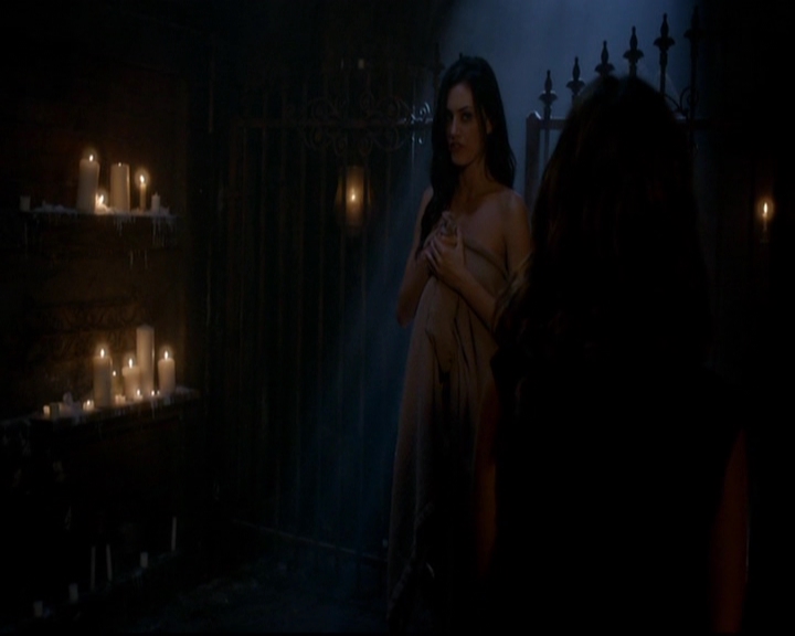VampireDiariesWorld-dot-nl_TheOriginals_3x02YouHungTheMoon0056.jpg