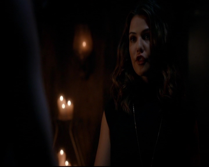 VampireDiariesWorld-dot-nl_TheOriginals_3x02YouHungTheMoon0077.jpg