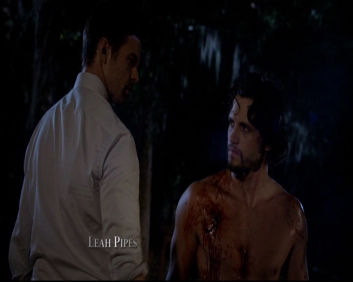 VampireDiariesWorld-dot-nl_TheOriginals_3x02YouHungTheMoon0132.jpg