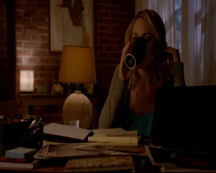 VampireDiariesWorld-dot-nl_TheOriginals_3x02YouHungTheMoon0247.jpg