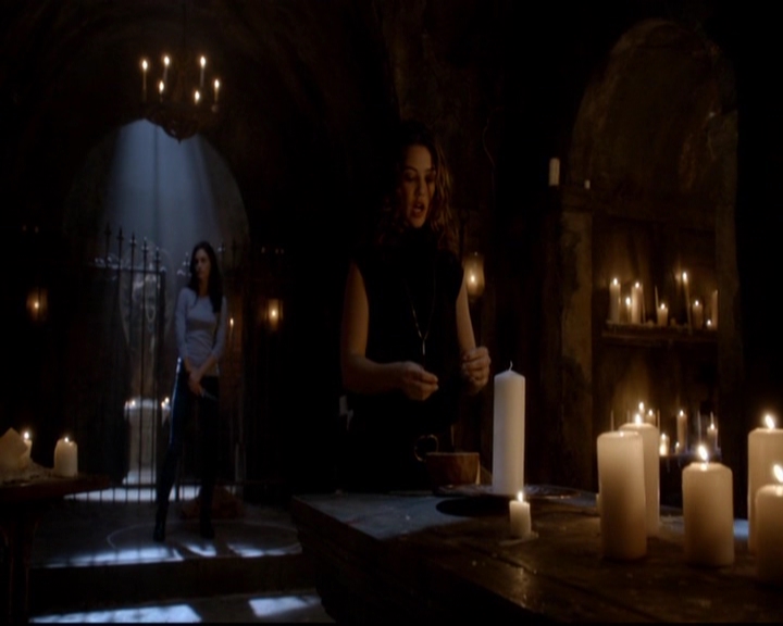 VampireDiariesWorld-dot-nl_TheOriginals_3x02YouHungTheMoon0452.jpg