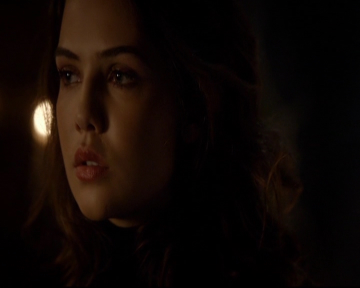 VampireDiariesWorld-dot-nl_TheOriginals_3x02YouHungTheMoon0500.jpg