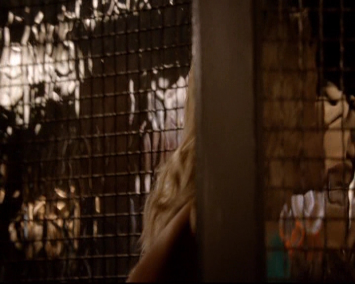 VampireDiariesWorld-dot-nl_TheOriginals_3x02YouHungTheMoon0707.jpg VampireDiariesWorld-dot-nl_TheOriginals_3x02YouHungTheMoon0707.jpg