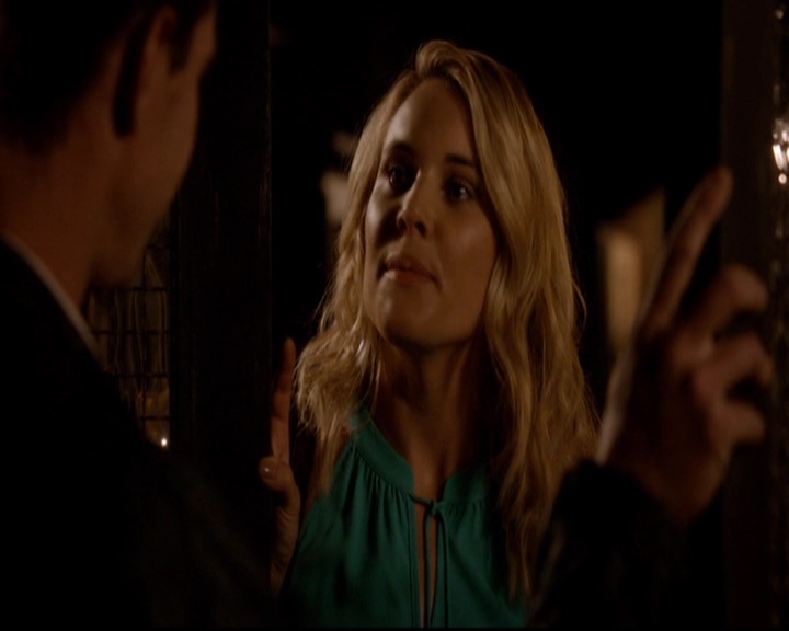 VampireDiariesWorld-dot-nl_TheOriginals_3x02YouHungTheMoon0713.jpg VampireDiariesWorld-dot-nl_TheOriginals_3x02YouHungTheMoon0713.jpg