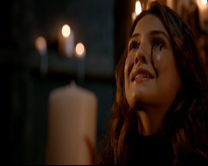 VampireDiariesWorld-dot-nl_TheOriginals_3x02YouHungTheMoon0986.jpg