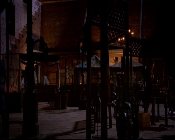 VampireDiariesWorld-dot-nl_TheOriginals_3x02YouHungTheMoon0990.jpg
