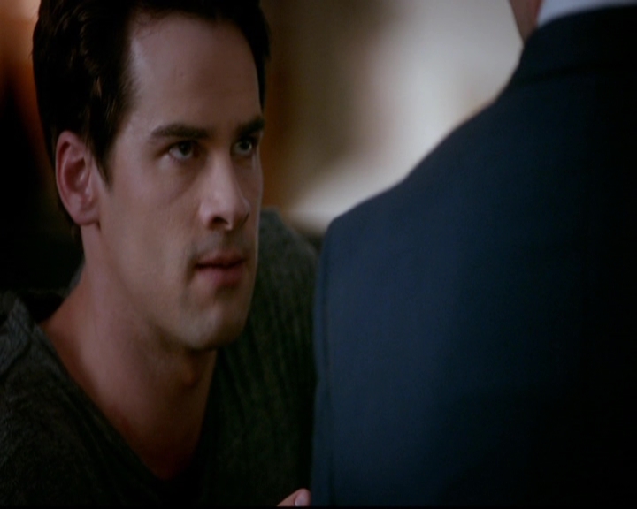 VampireDiariesWorld-dot-nl_TheOriginals_3x02YouHungTheMoon1128.jpg VampireDiariesWorld-dot-nl_TheOriginals_3x02YouHungTheMoon1128.jpg