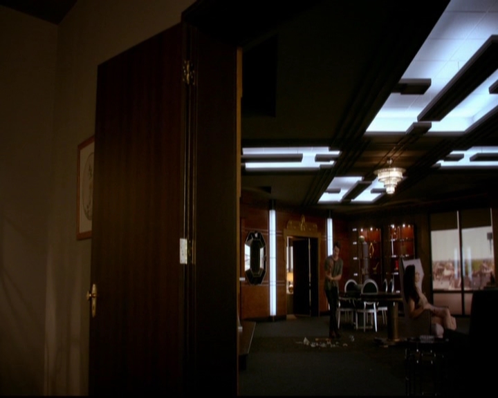 VampireDiariesWorld-dot-nl_TheOriginals_3x02YouHungTheMoon1228.jpg