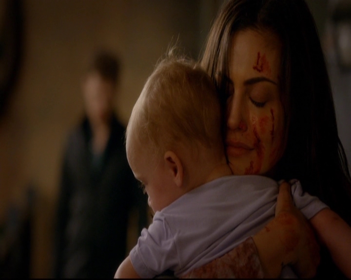 VampireDiariesWorld-dot-nl_TheOriginals_3x02YouHungTheMoon1513.jpg VampireDiariesWorld-dot-nl_TheOriginals_3x02YouHungTheMoon1513.jpg