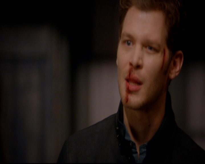 VampireDiariesWorld-dot-nl_TheOriginals_3x02YouHungTheMoon1540.jpg VampireDiariesWorld-dot-nl_TheOriginals_3x02YouHungTheMoon1540.jpg