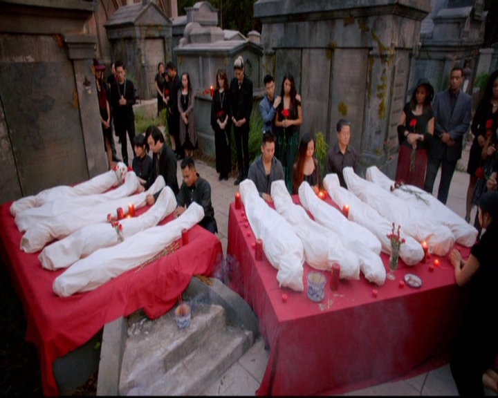 VampireDiariesWorld-dot-nl_TheOriginals_3x02YouHungTheMoon1778.jpg VampireDiariesWorld-dot-nl_TheOriginals_3x02YouHungTheMoon1778.jpg