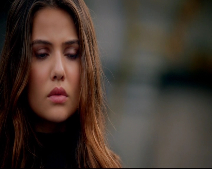 VampireDiariesWorld-dot-nl_TheOriginals_3x02YouHungTheMoon1819.jpg