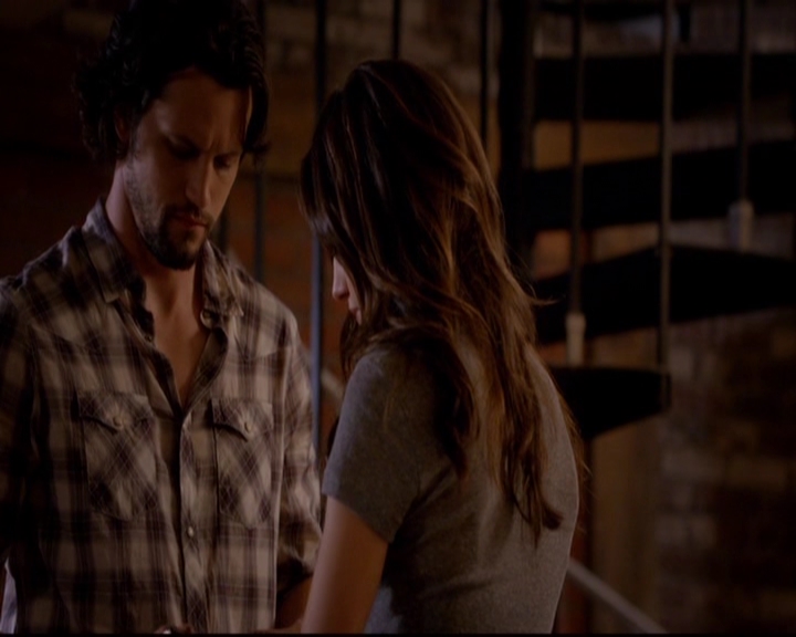 VampireDiariesWorld-dot-nl_TheOriginals_3x02YouHungTheMoon1875.jpg