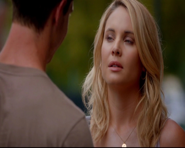 VampireDiariesWorld-dot-nl_TheOriginals_3x02YouHungTheMoon1979.jpg VampireDiariesWorld-dot-nl_TheOriginals_3x02YouHungTheMoon1979.jpg