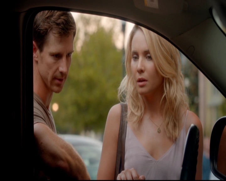 VampireDiariesWorld-dot-nl_TheOriginals_3x02YouHungTheMoon2007.jpg