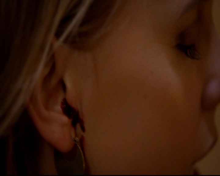 VampireDiariesWorld-dot-nl_TheOriginals_3x02YouHungTheMoon2107.jpg