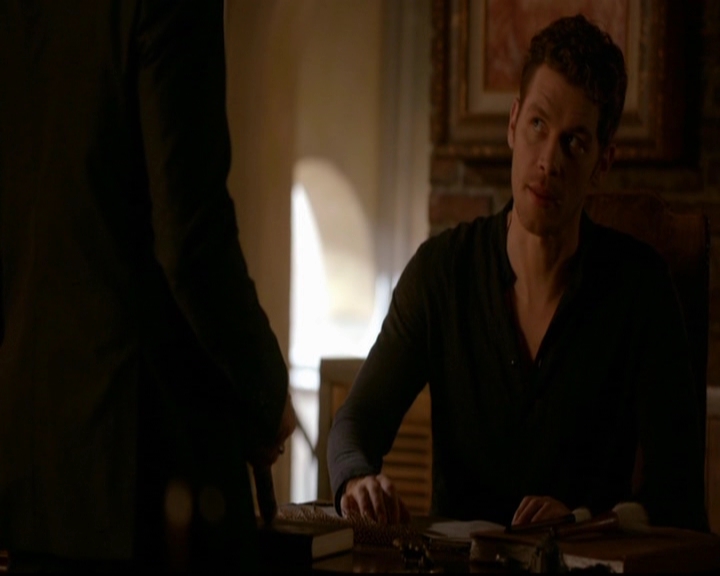 VampireDiariesWorld-dot-nl_TheOriginals_3x03IllSeeYouInHellOrNewOrleans0219.jpg