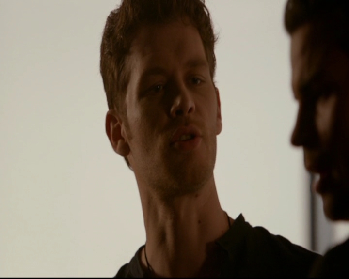 VampireDiariesWorld-dot-nl_TheOriginals_3x03IllSeeYouInHellOrNewOrleans0989.jpg VampireDiariesWorld-dot-nl_TheOriginals_3x03IllSeeYouInHellOrNewOrleans0989.jpg