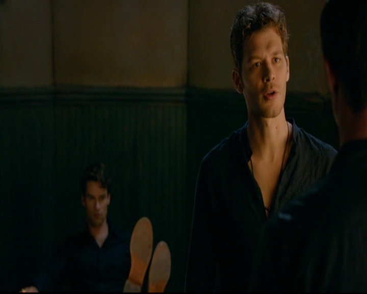 VampireDiariesWorld-dot-nl_TheOriginals_3x03IllSeeYouInHellOrNewOrleans1659.jpg