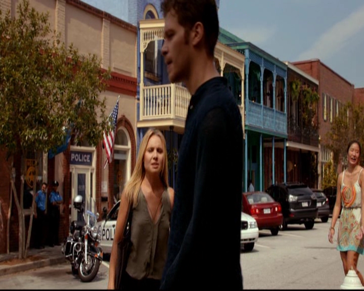 VampireDiariesWorld-dot-nl_TheOriginals_3x03IllSeeYouInHellOrNewOrleans1834.jpg